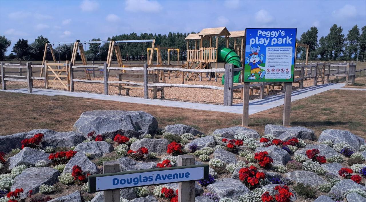 The Burrows Holiday Caravan, Seal Bay Selsey Ngoại thất bức ảnh